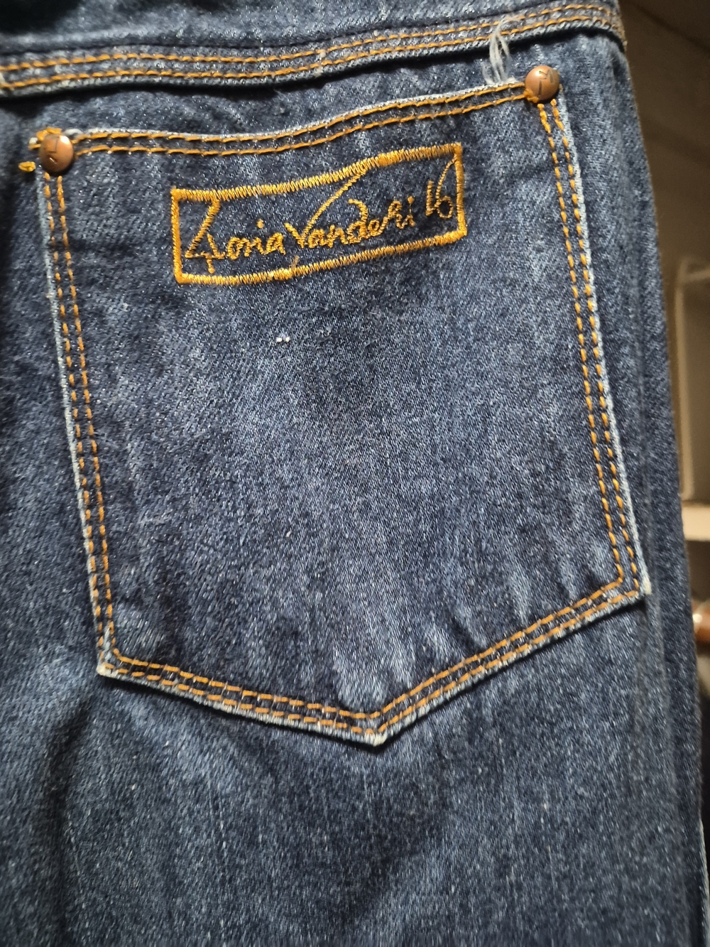 Gloria Vanderbilt For Murjani Bootcut Jeans - Picture 11 of 11